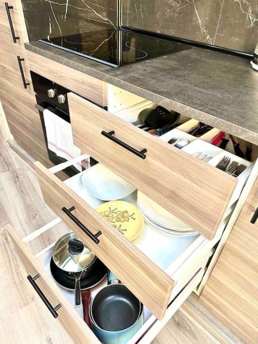 Une Belle Maison Avec 2 Chambre Croix Exteriör bild
